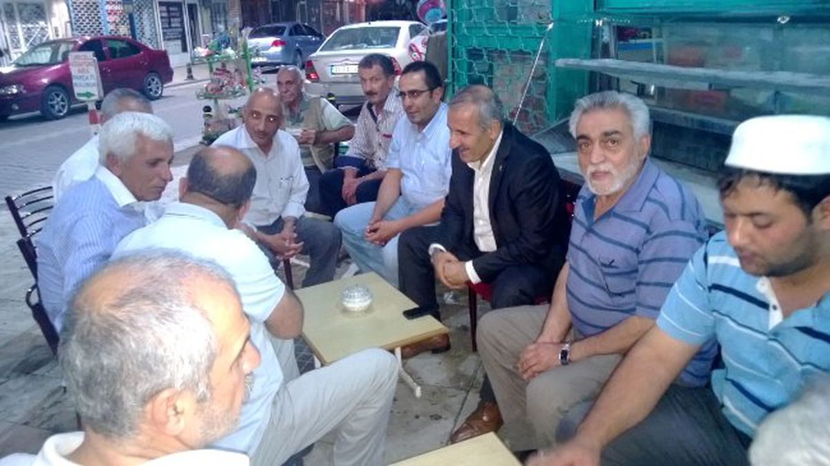 AK Parti\'li Şahin, Sancaktar Mahallesi\'ni Ziyaret Etti