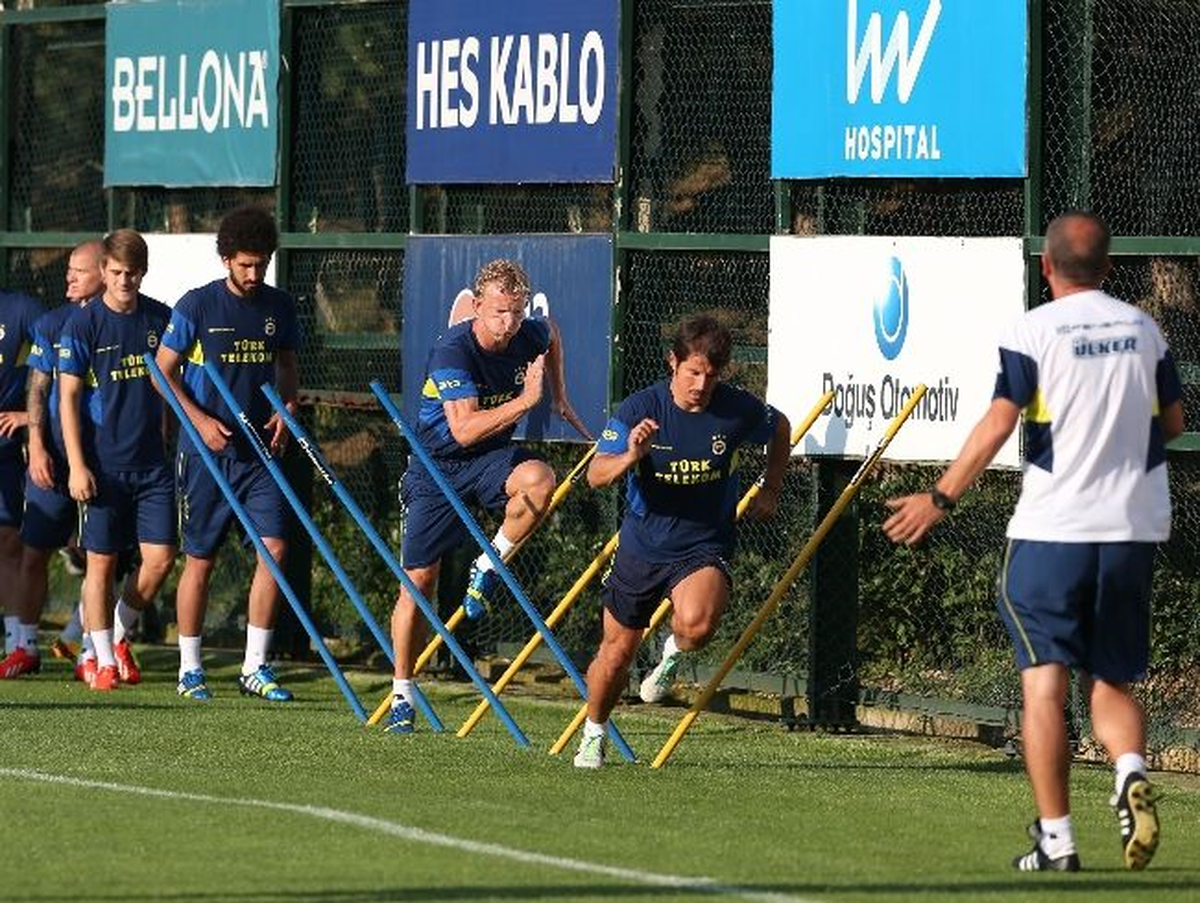 Fenerbahçe, Avusturya\'da Avantaj Peşinde