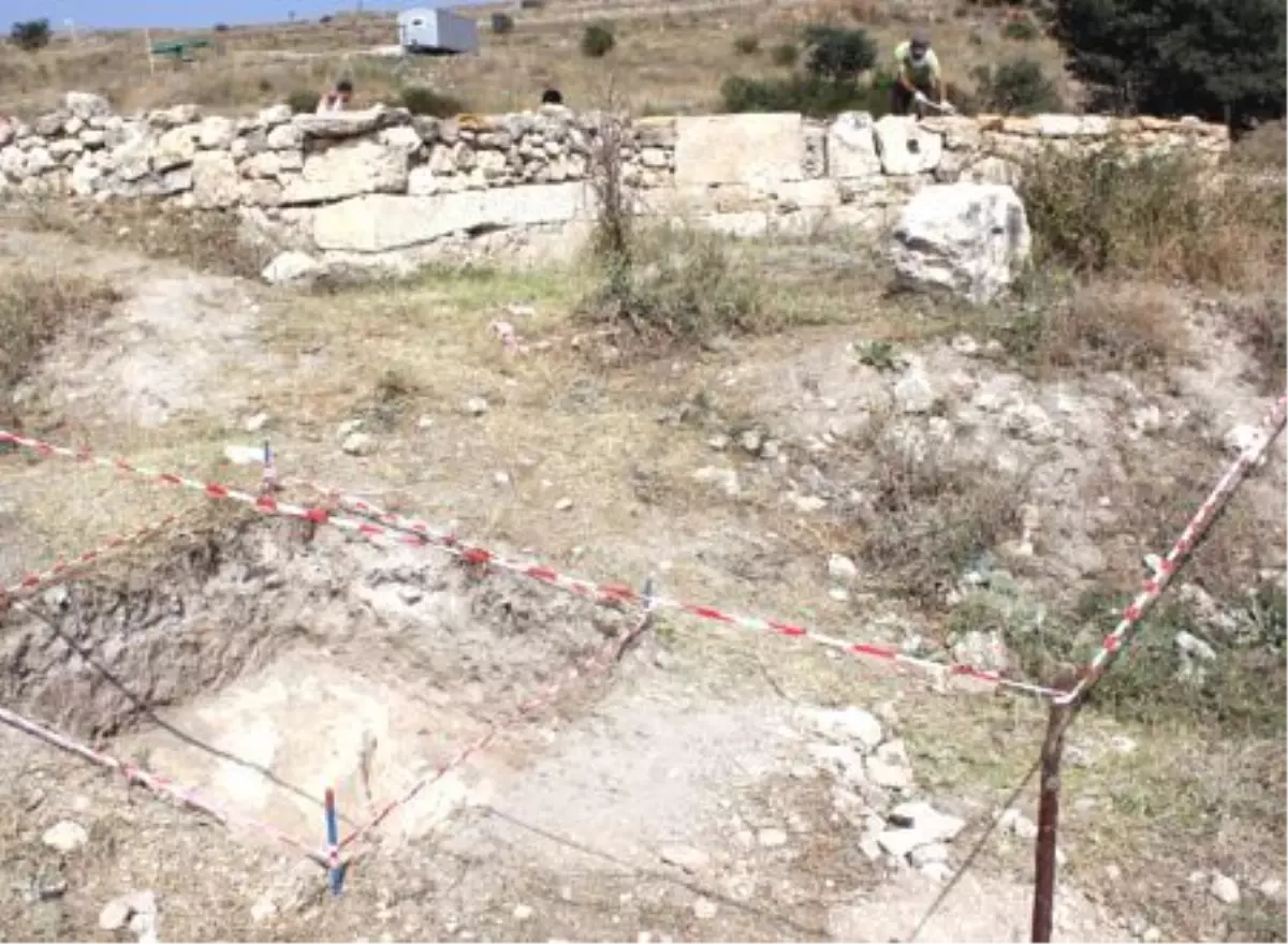 Hadrianaupolis\'teki Kilisenin Üstü Kapatılacak