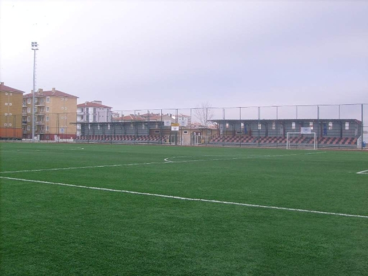 Hasan Doğan Futbol Sahası Yeni Sezona Hazır