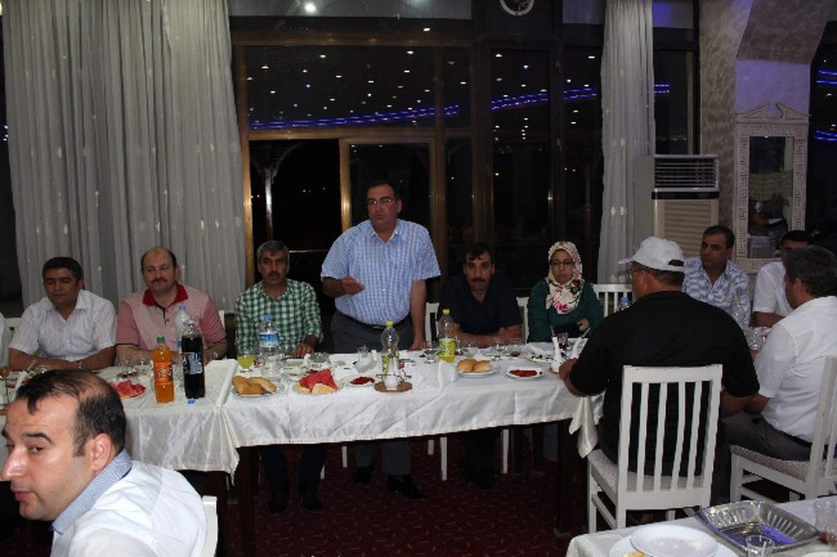 Kilis Belediyesi Personeline İftar Yemeği