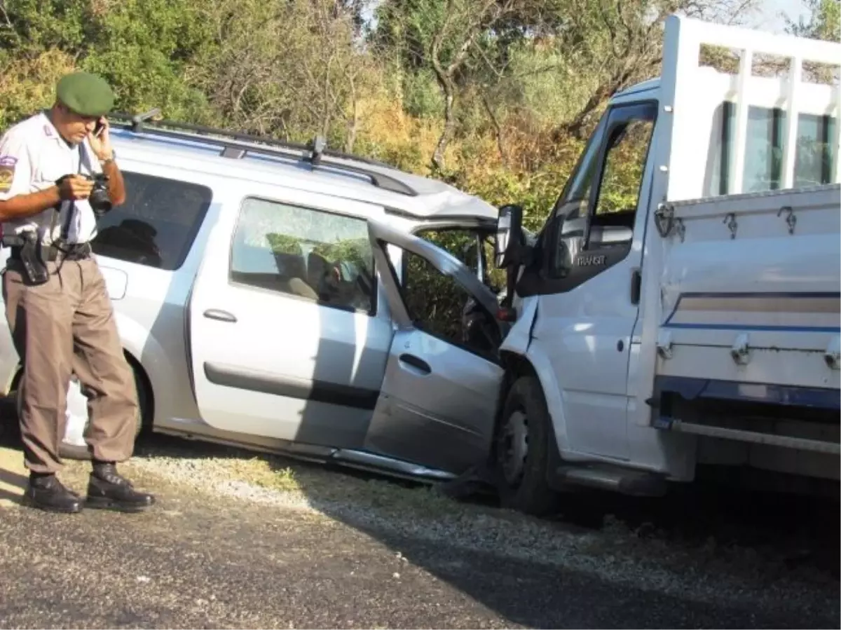 Ödemiş\'te Zincirleme Trafik Kazası: 1 Ölü, 5 Yaralı