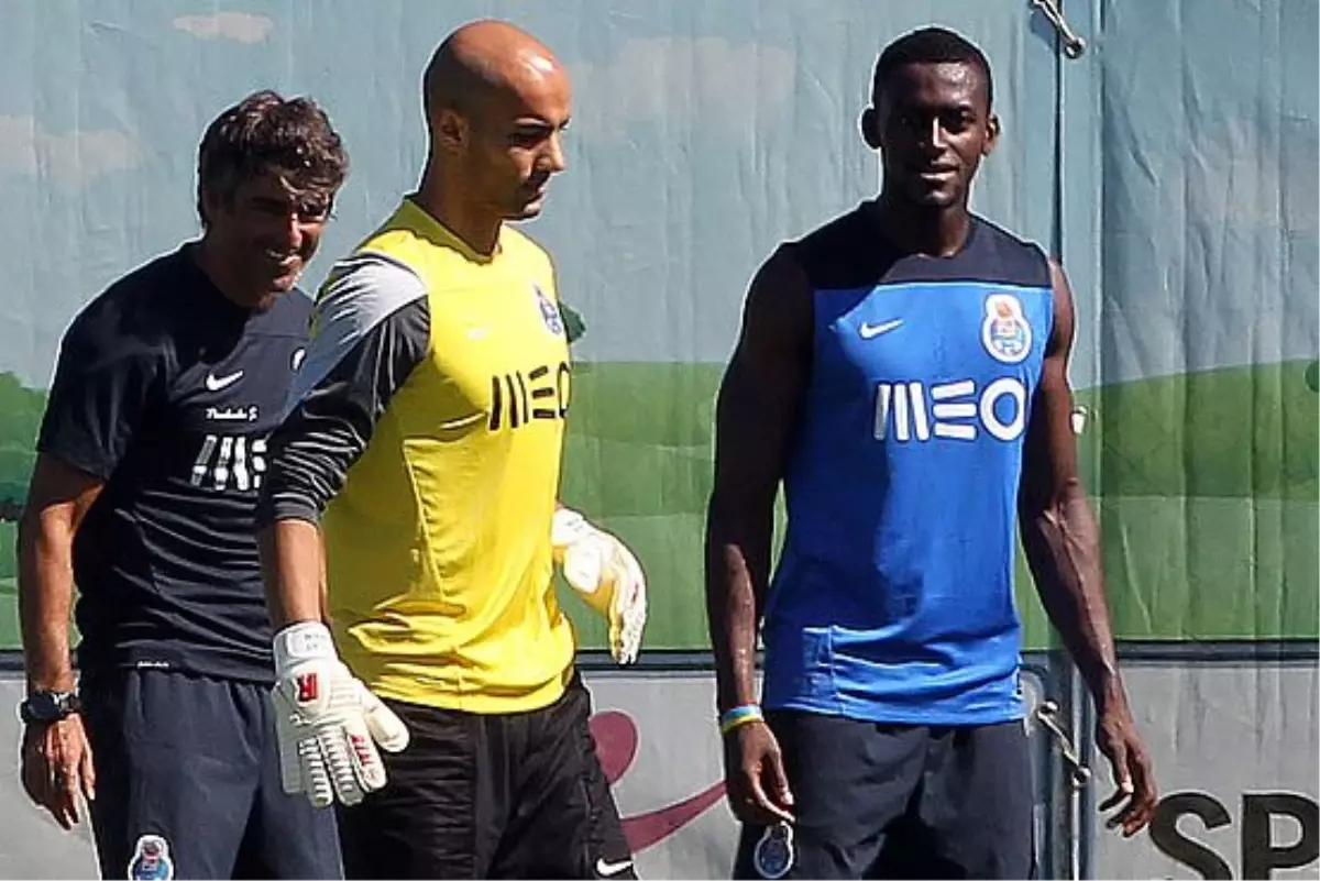 Sinan Bolat Porto\'da