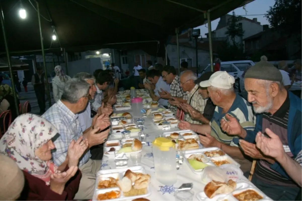 Başkan Vekili Bakıcı İftar Çadırında