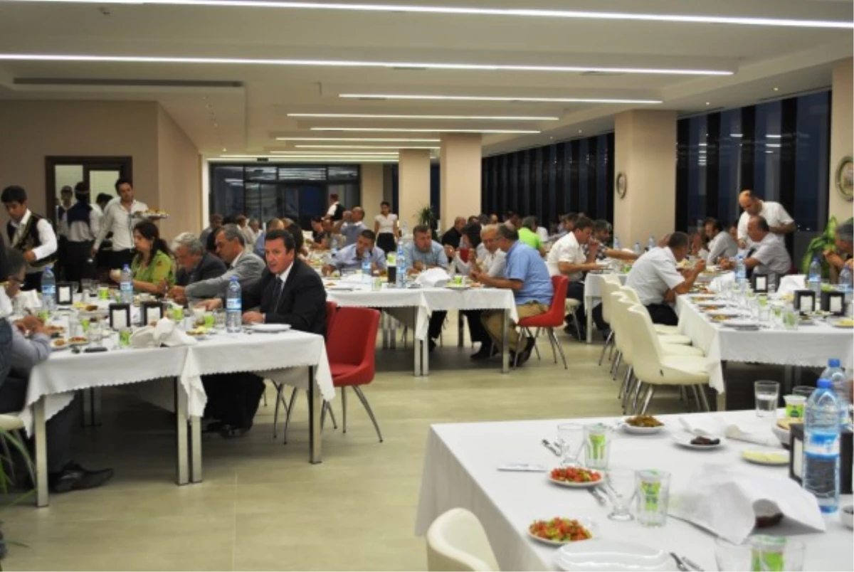 ÇTSO Meclis, Yönetim ve Komite Üyeleri İftar Yemeğinde Bir Araya Geldi