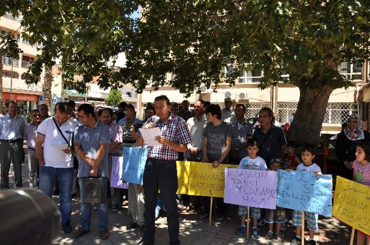 İslahiye\'deki Sivil Toplum Kuruluşları Mısırdaki Darbeyi Protesto Etti