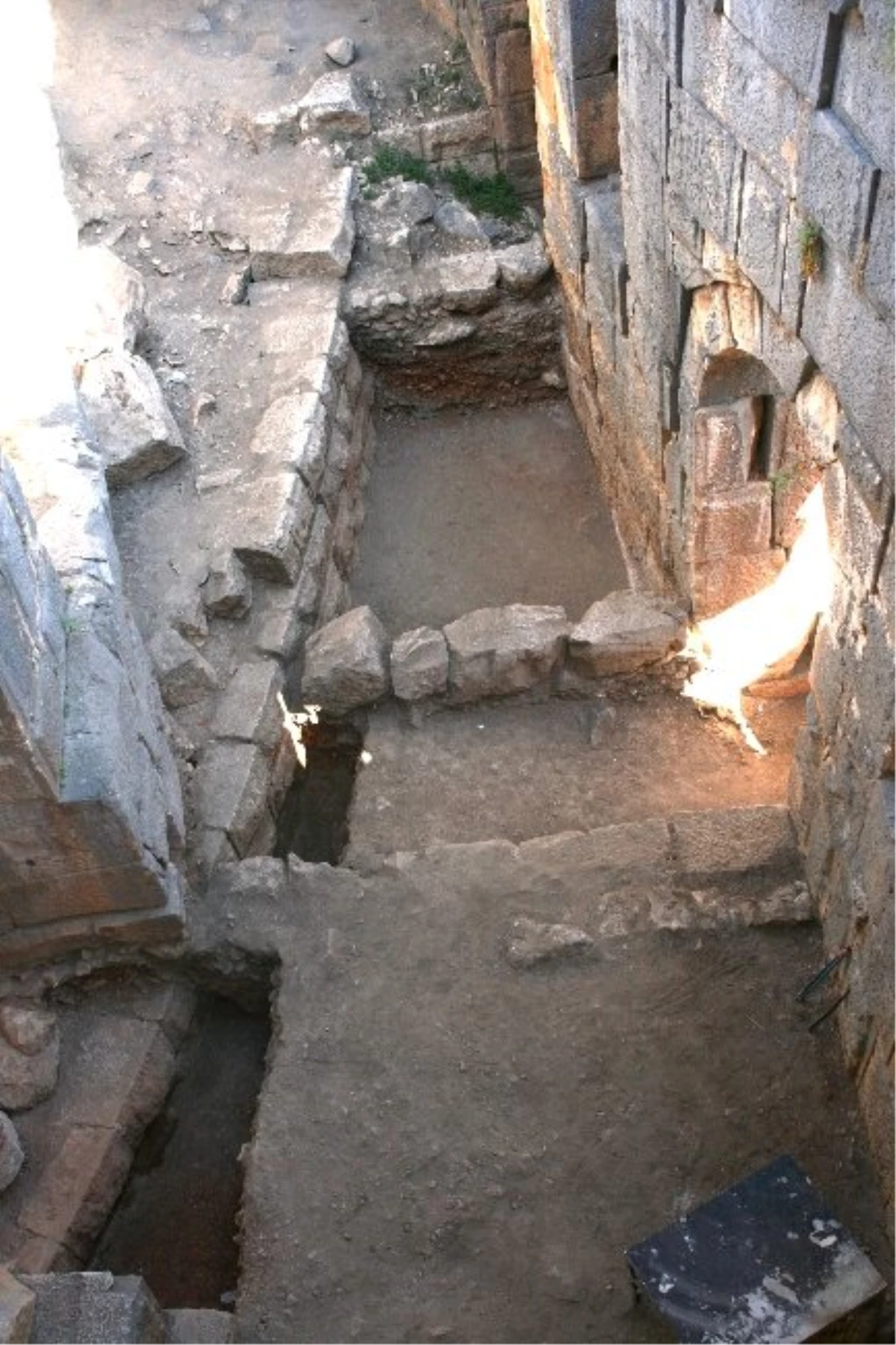 Myra Andriake Kazıları Antalya Müze Müdürlüğüne Verildi