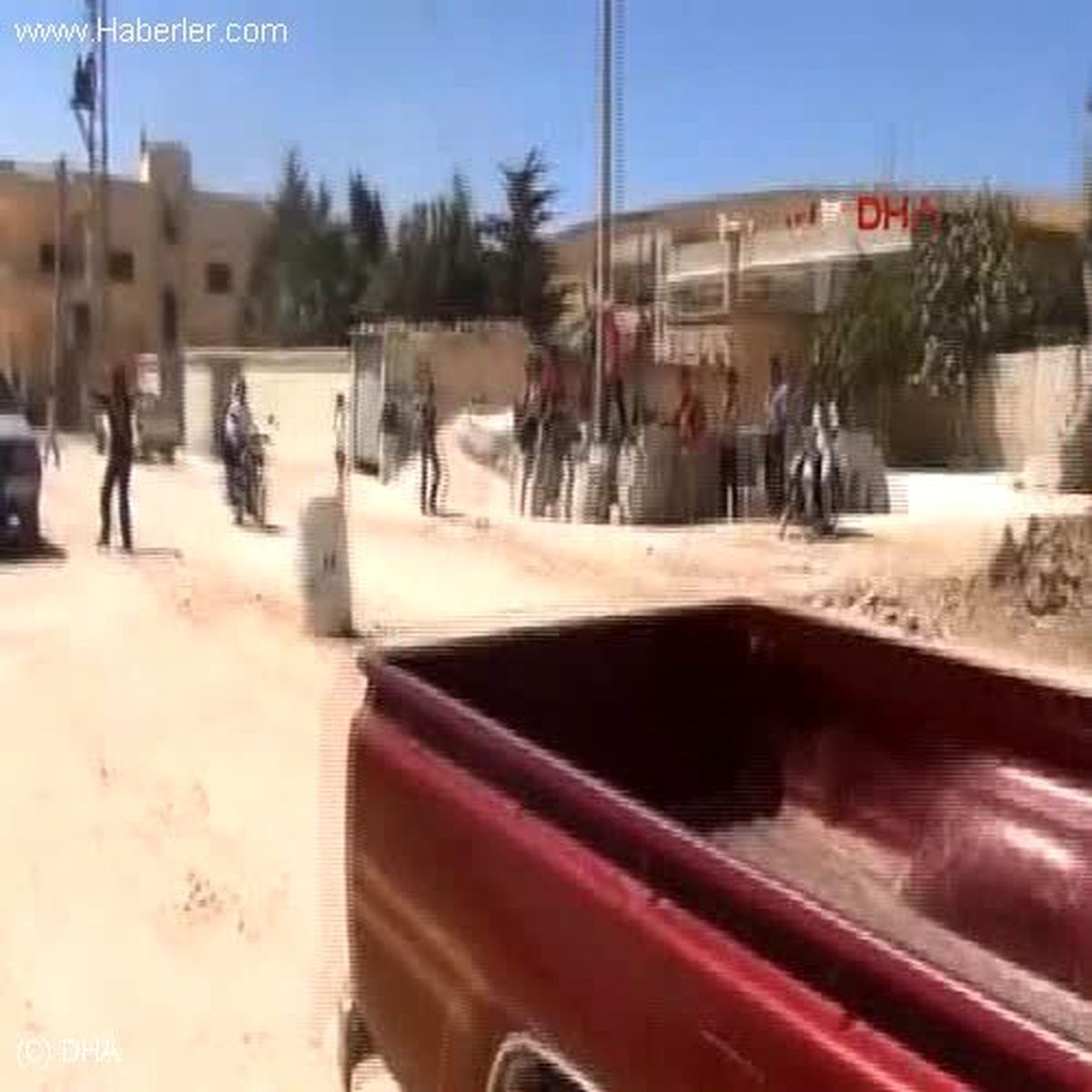 Pyd\'den Tanklı Gövde Gösterisi