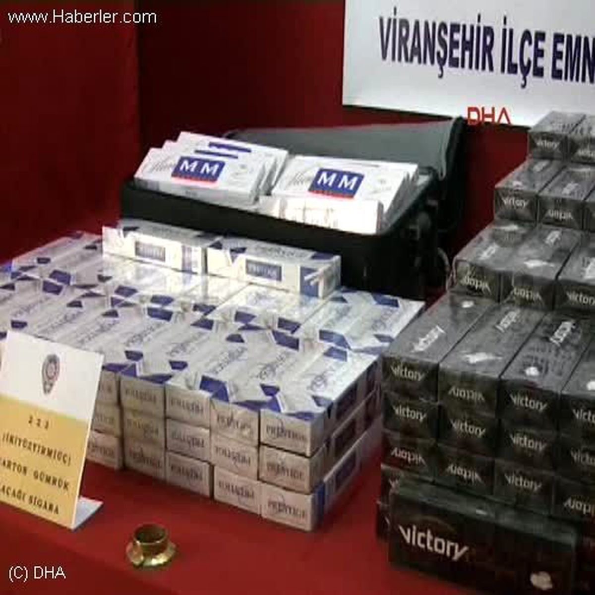 Viranşehir\'de Kaçak Sigaraya: 5 Gözaltı