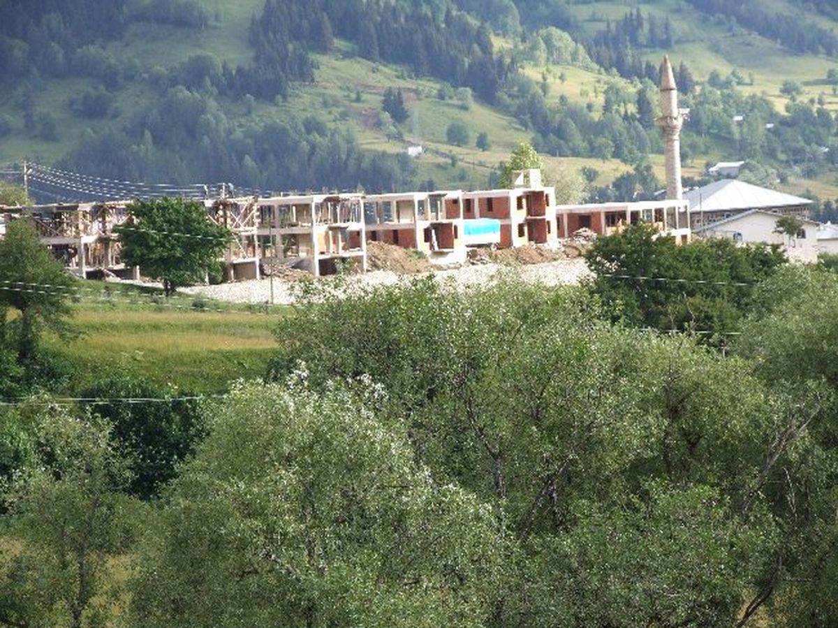 Türkiye\'nin İlk \'Sokak Tipi Yaşlılar Yaşam Merkezi\' Artvin\'de Yapılıyor