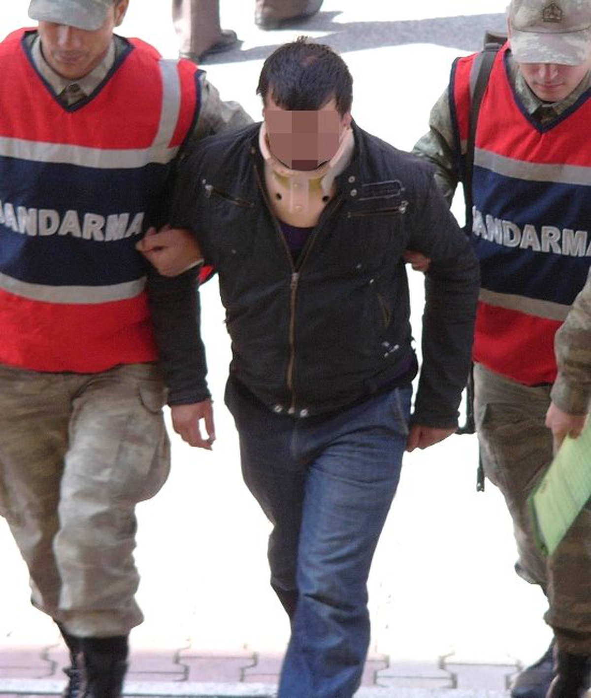 14 Yaşındaki Kıza Tecavüz Davasında Tahliye