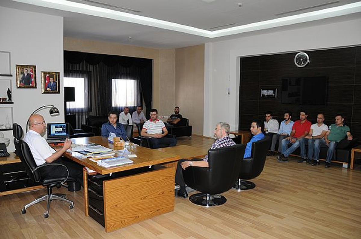 2. Cadde Esnafından Başkan Çoban´a Talep