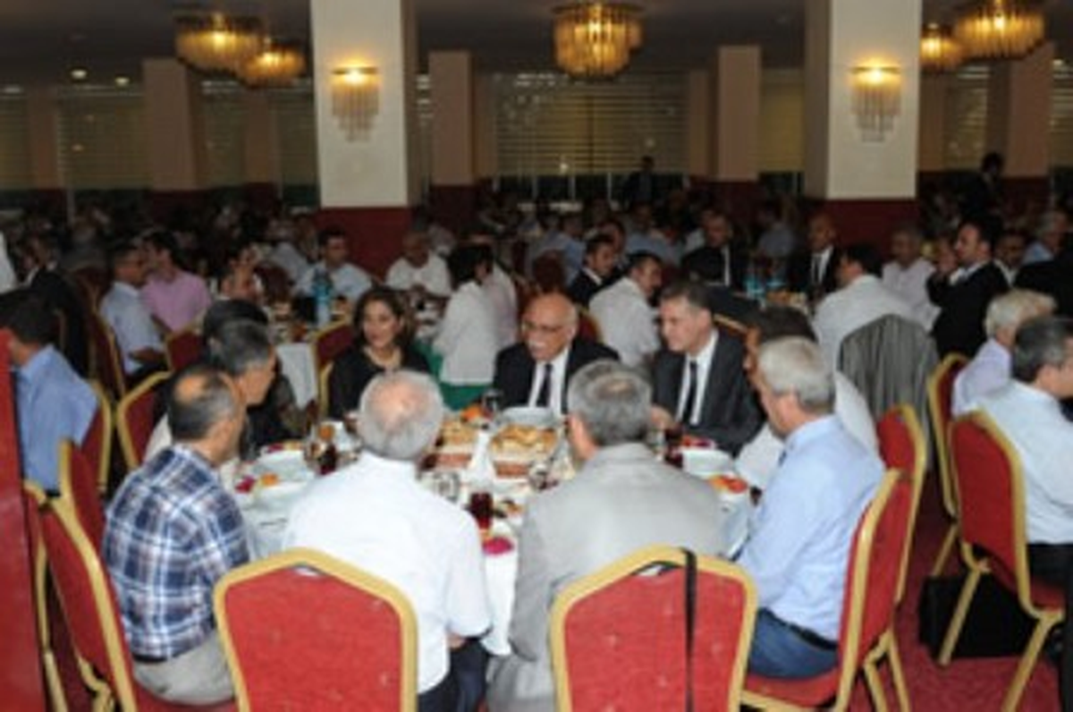 Bakan Avcı İftar Yemeğinde Bakanlık Personeliyle Biraraya Geldi