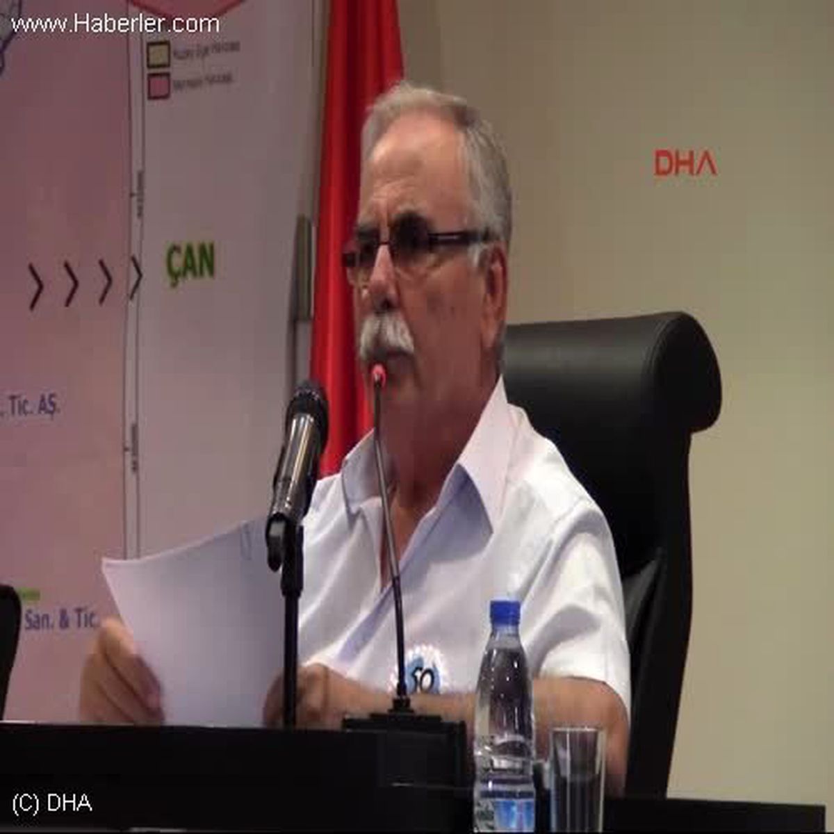 Çanakkale Başkan Gökhan, \'Minik Serçe\'yi Savundu