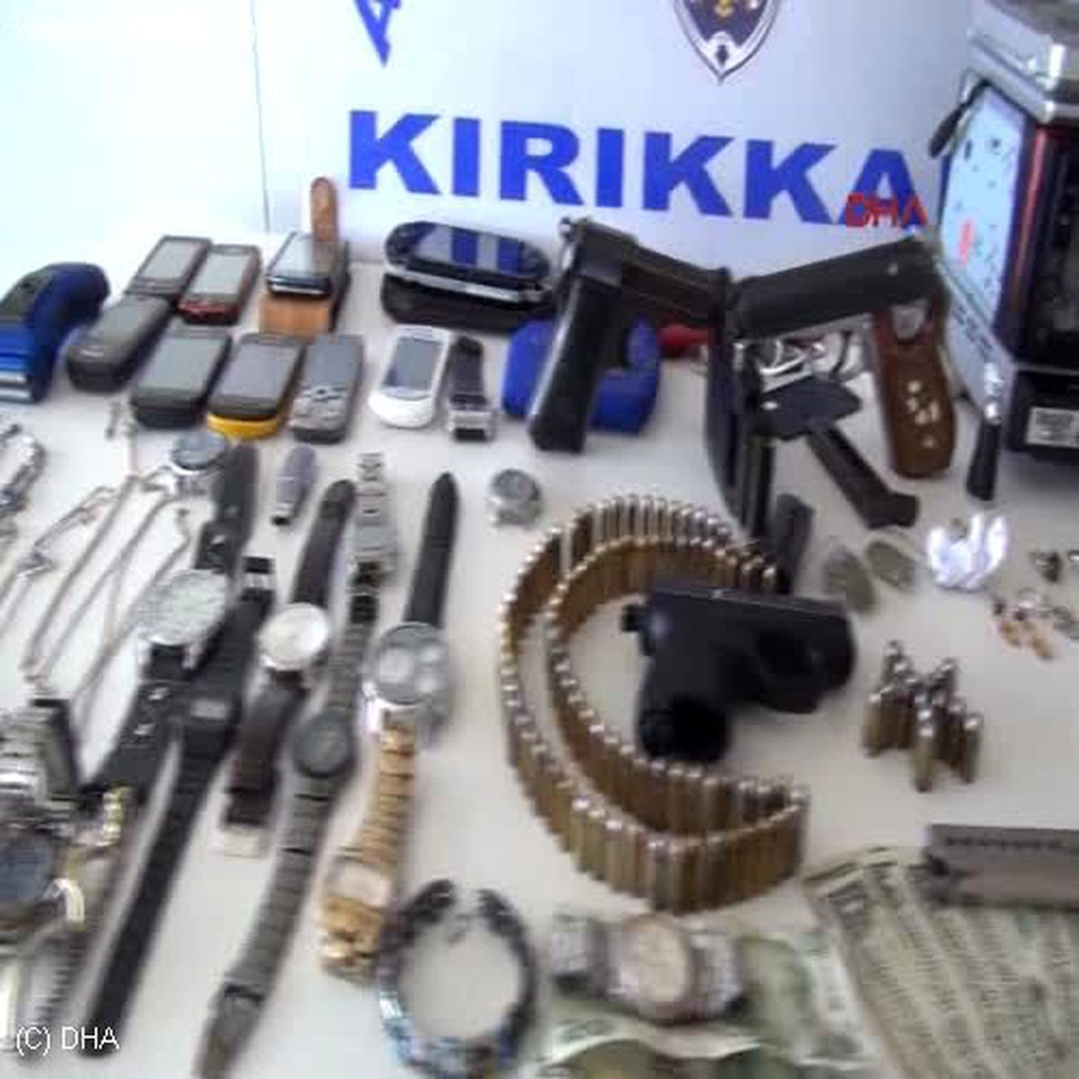 Cezaevinden Kaçtı, Kırıkkale\'de Hırsızlık Yaptı, Ankara\'da Yakalandı