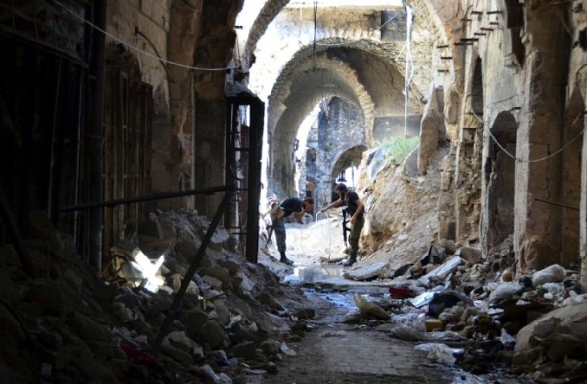 Halep'teki Tarihi Emevi Camii Nişancıların Eline Geçti
