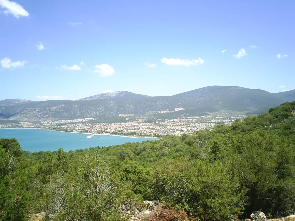 Kuşadası\'na Belçika, Hollanda ve Kuveytlilerin İlgisi Yoğun