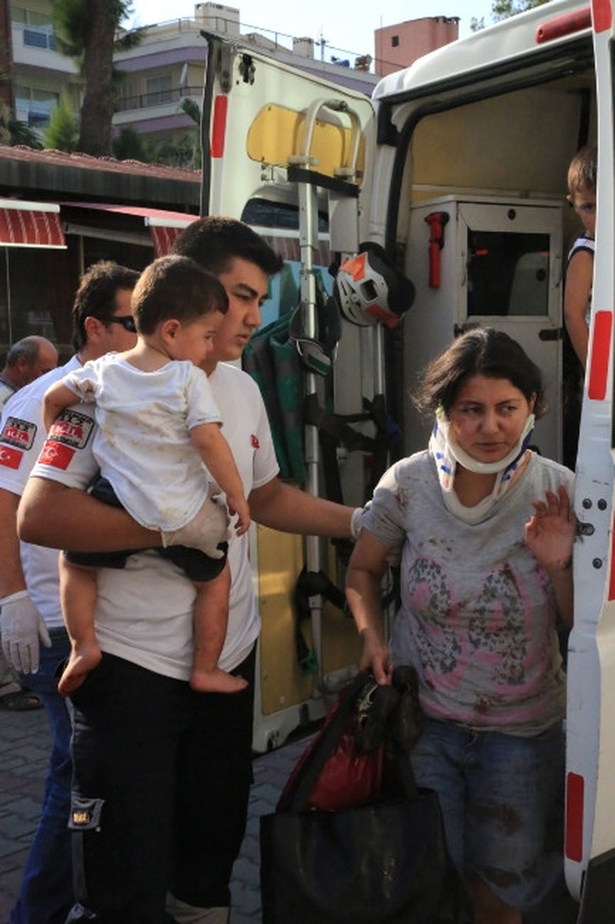 Milas\'ta Trafik Kazası: 1 Ölü, 5 Yaralı 1