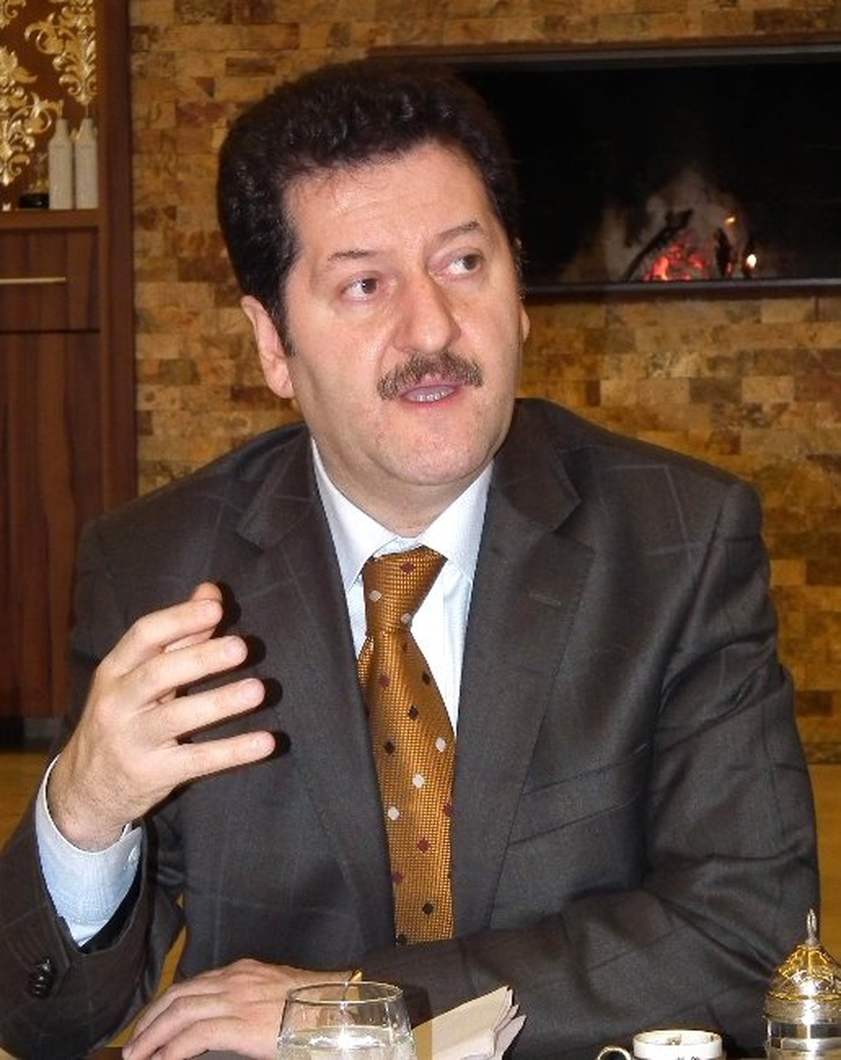 Milletvekili Kinay: "Seyitömer\'de İşverenin Talebi Yasal Değil, Kınıyorum"