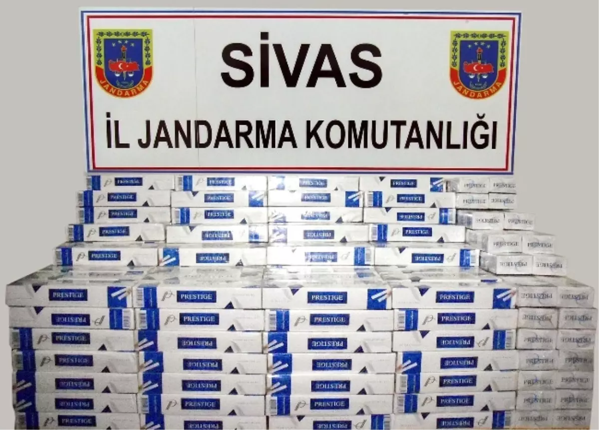 Sivas\'ta Kaçak Sigara Ele Geçirildi