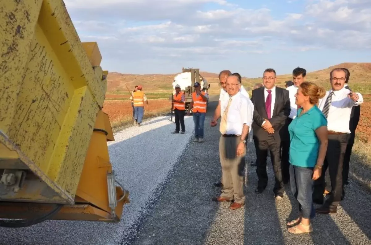 Vali Kolat Sulakyurt İlçesinde Yol Yapım Çalışmalarını İnceledi