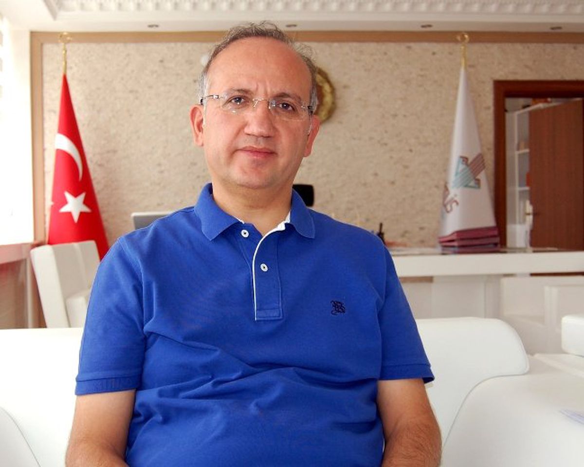 Vali Veysel Yurdakul LYS Sonuçlarını Değerlendirdi