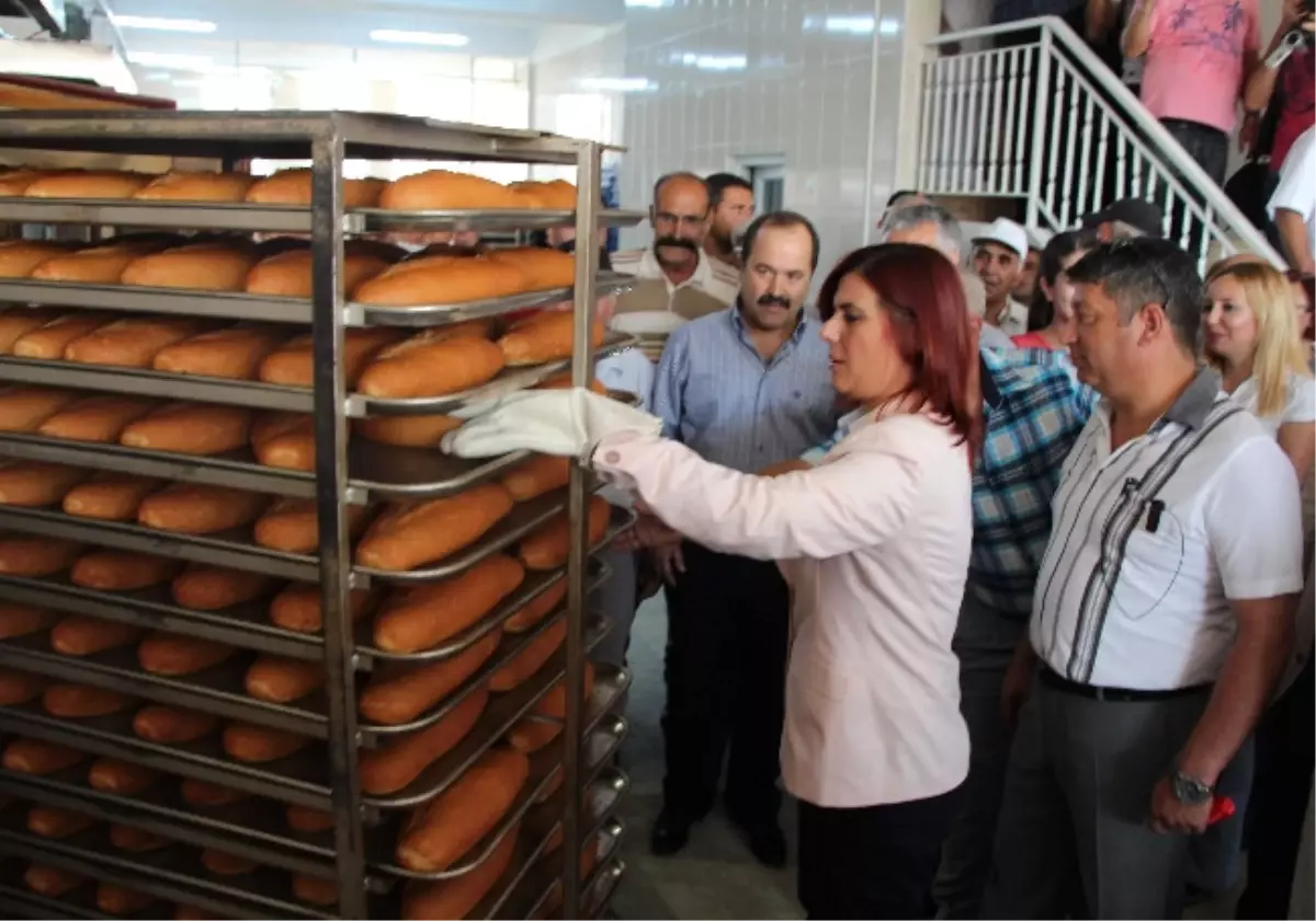 Aydın Belediyesi Halk Ekmek İlk Günden Tepki Çekti