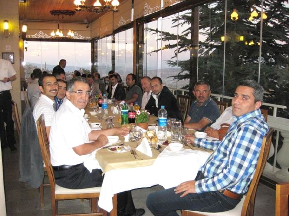 Başkan Süslü\'den AK Parti İl, İlçe ve Belde Teşkilatına İftar