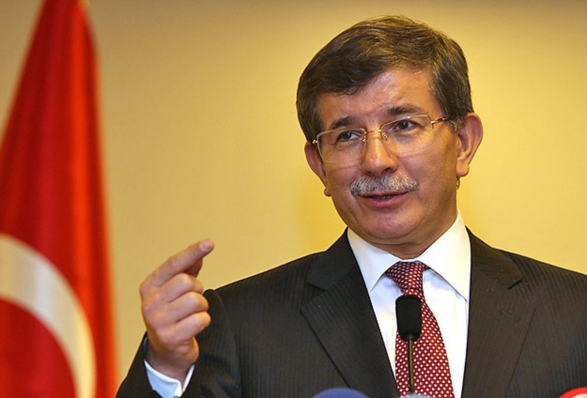 Davutoğlu, Gündeme İlişkin Soruları Yanıtladı