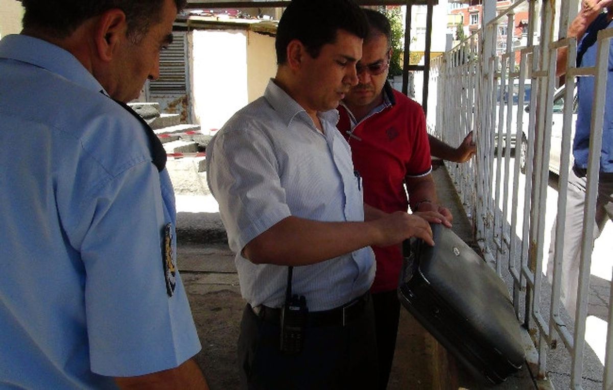 Hastane Bahçesindeki Şüpheli Çanta Çalıntı Çıktı