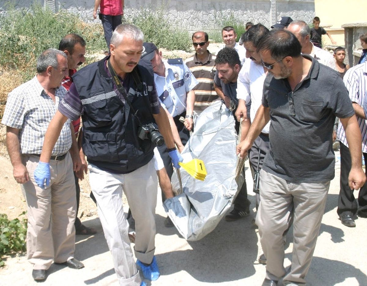 İşe Gitmek İçin Evden Çıkan Genç Ölü Bulundu