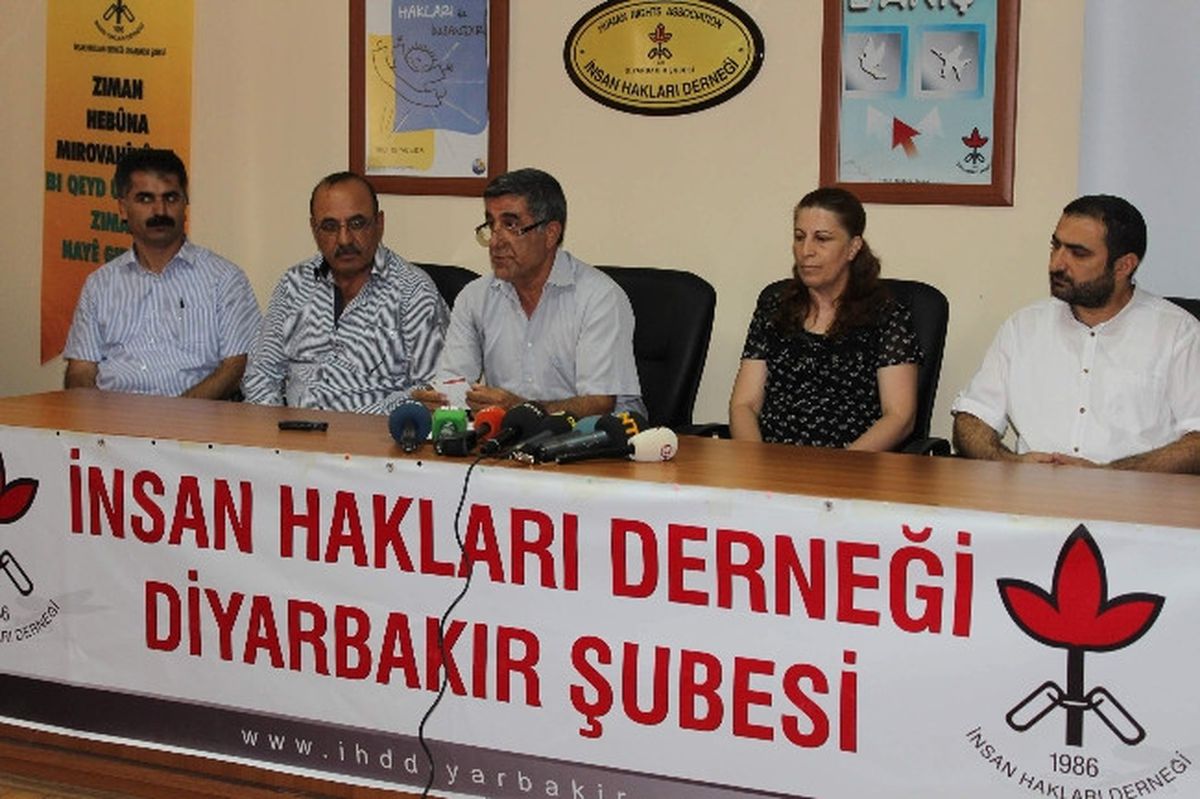 PKK\'nın Kaçırdığı İşçilerin Ailelerinden İHD\'ye Ziyaret