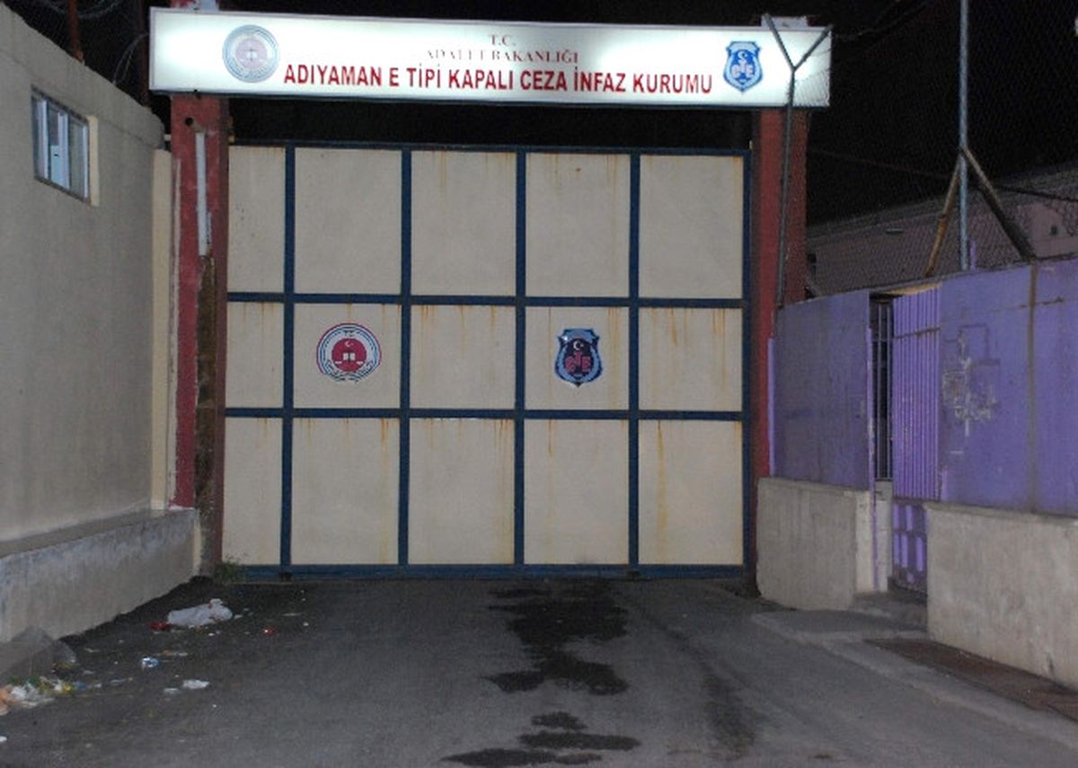 Adıyaman\'da Cezaevinde Yangın: 3 Yaralı