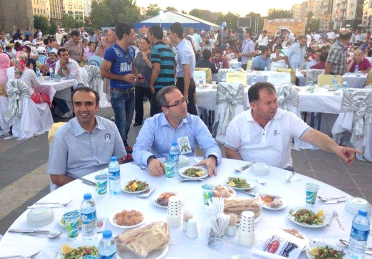 AK Parti\'li İçten, Suriye\'deki Olayları Değerlendirdi