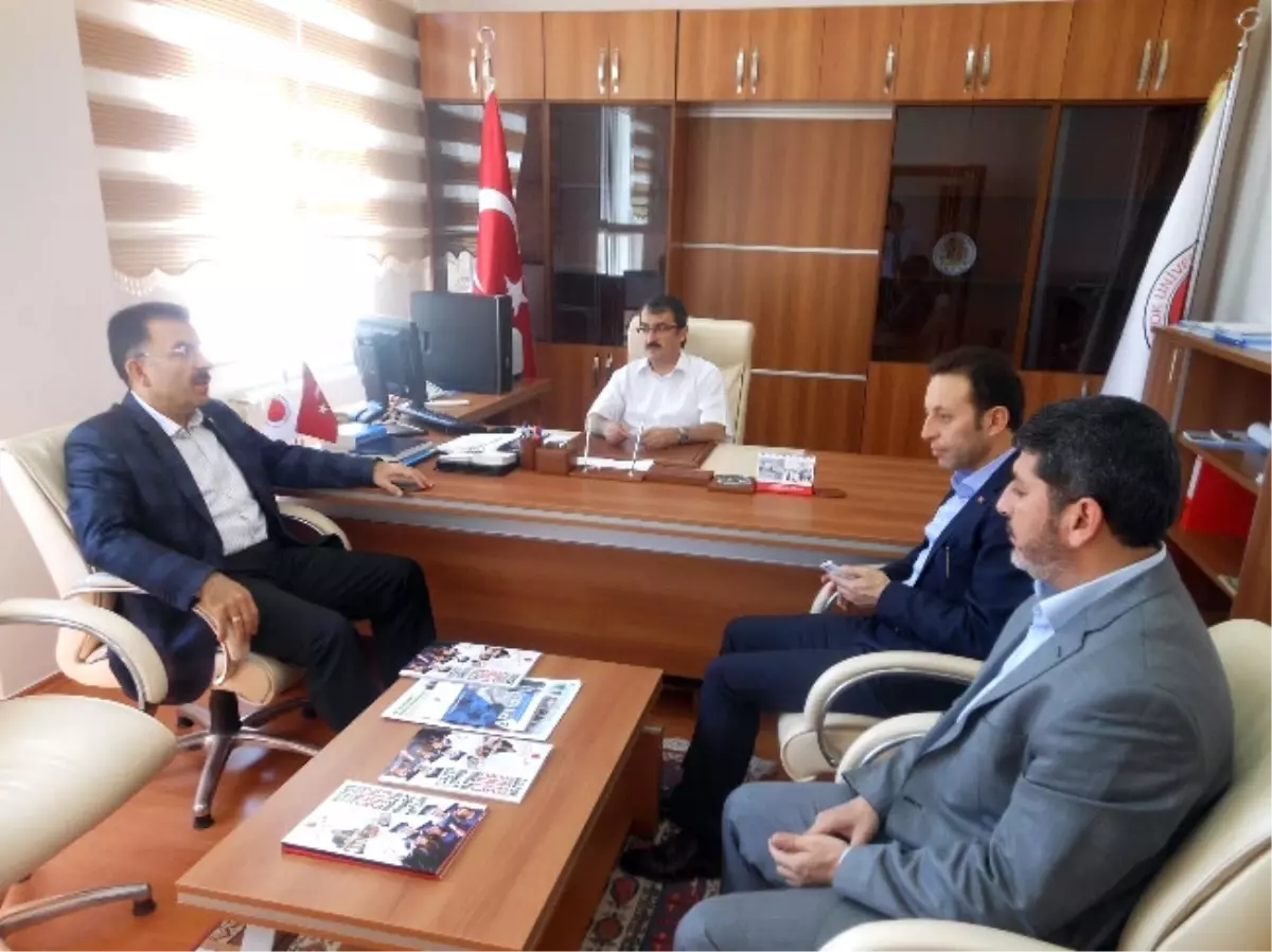 AK Parti Milletvekili Ertuğrul Soysal, Rektör Tamer Uçar\'ı Ziyaret Etti