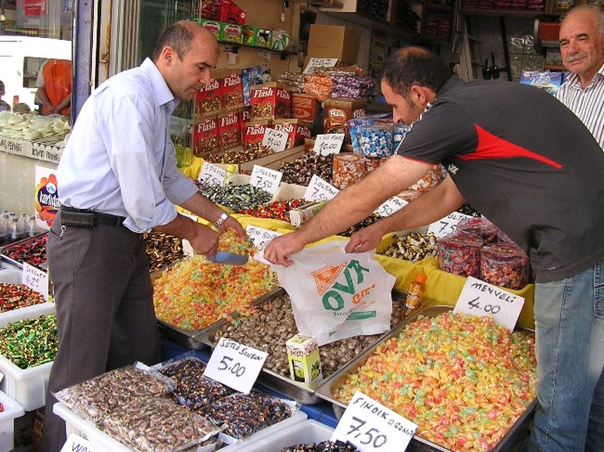 Bayramlık Şekerler Piyasada