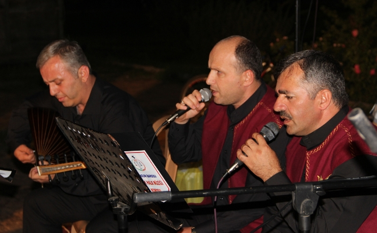 Çarşamba\'da İlahi Dinletisi