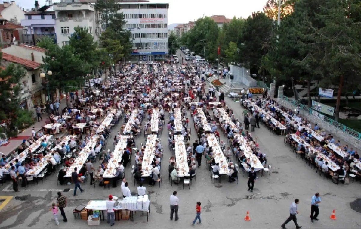 Taşköprü Belediyesi\'nden İftar Şöleni