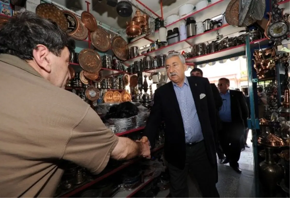 TESK Başkanı Palandöken: "Turist Sayısını Artırdık Ama Yabancı Turistin Harcamaları Düştü"