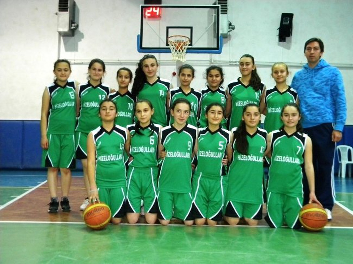 Basketbolcu Kızlar Spor Lisesini Kazandı