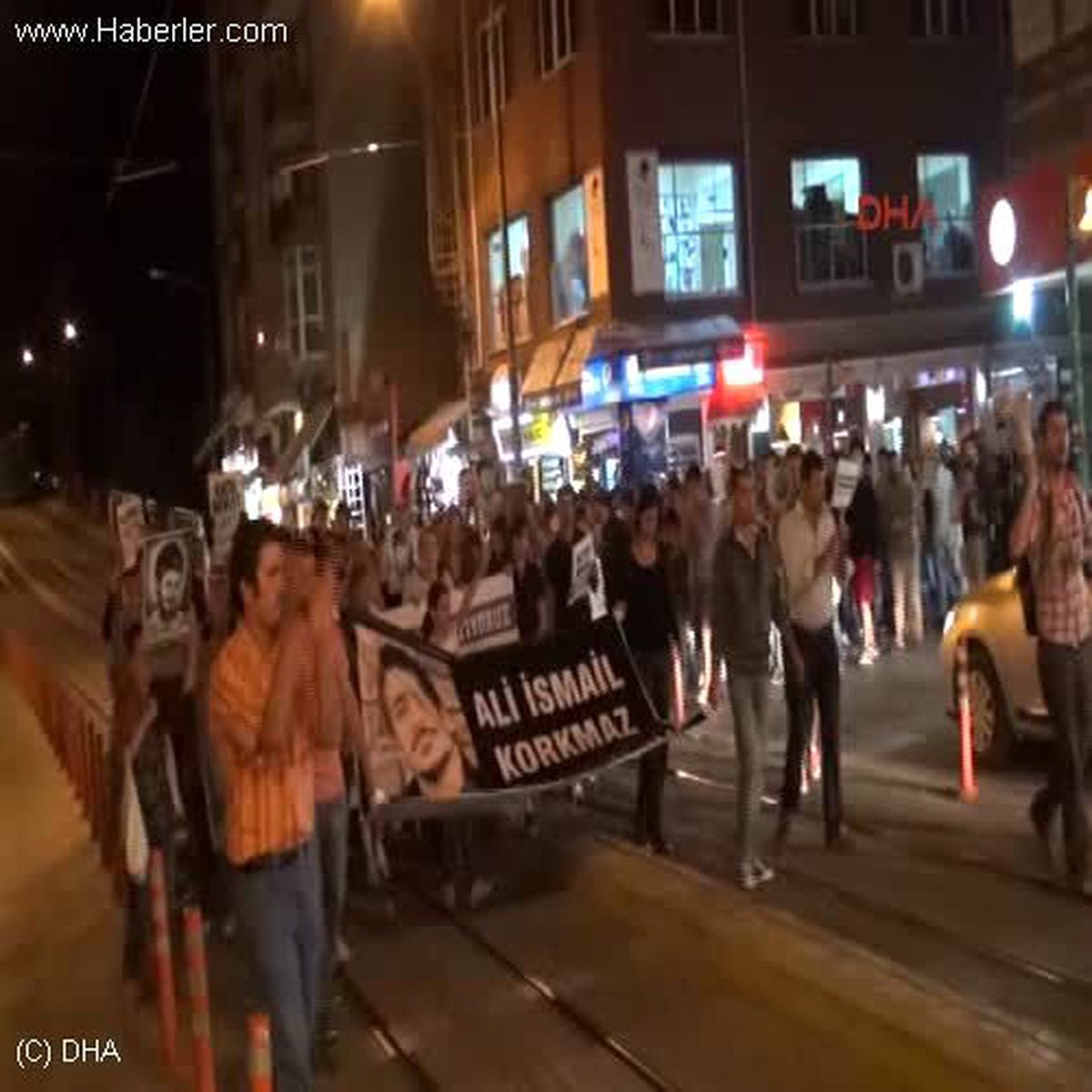 Eskişehir\'de Ali İsmail İçin Oturma Eylemi