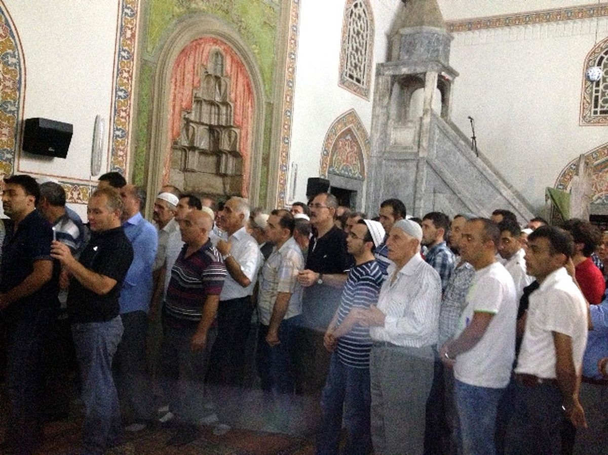Eskişehir\'de Kadir Gecesi Coşkusu