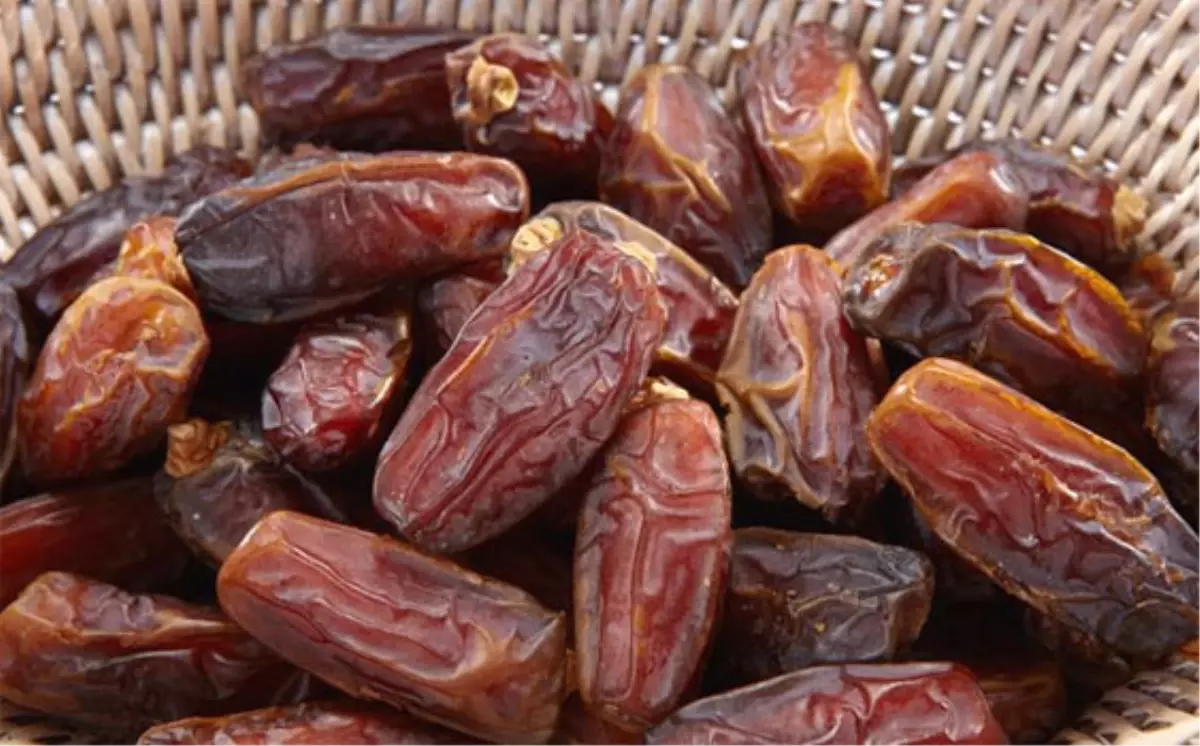 Medine'deki Hurma Bahçeleri, Ramazanda Talebe Yetişemiyor