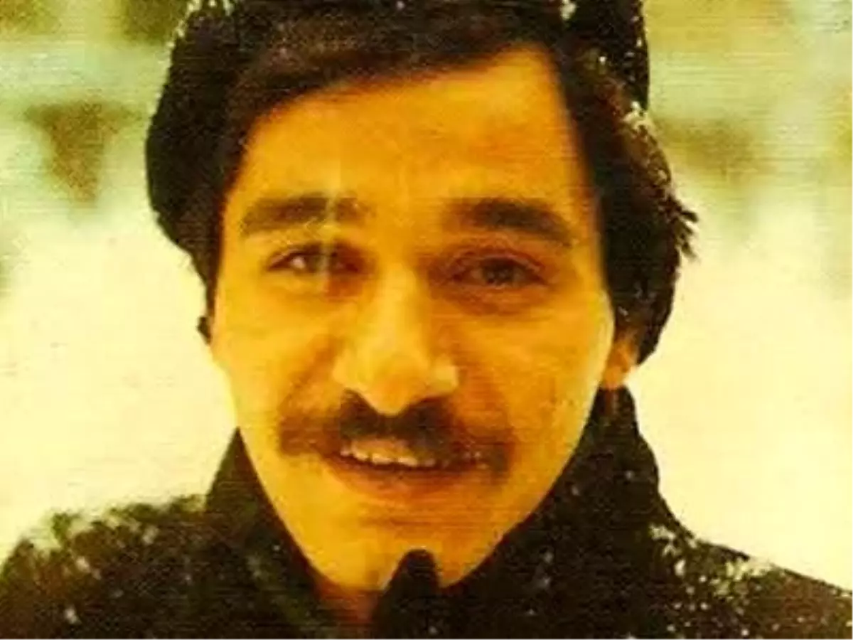 Şair Ahmet Erhan Vefat Etti