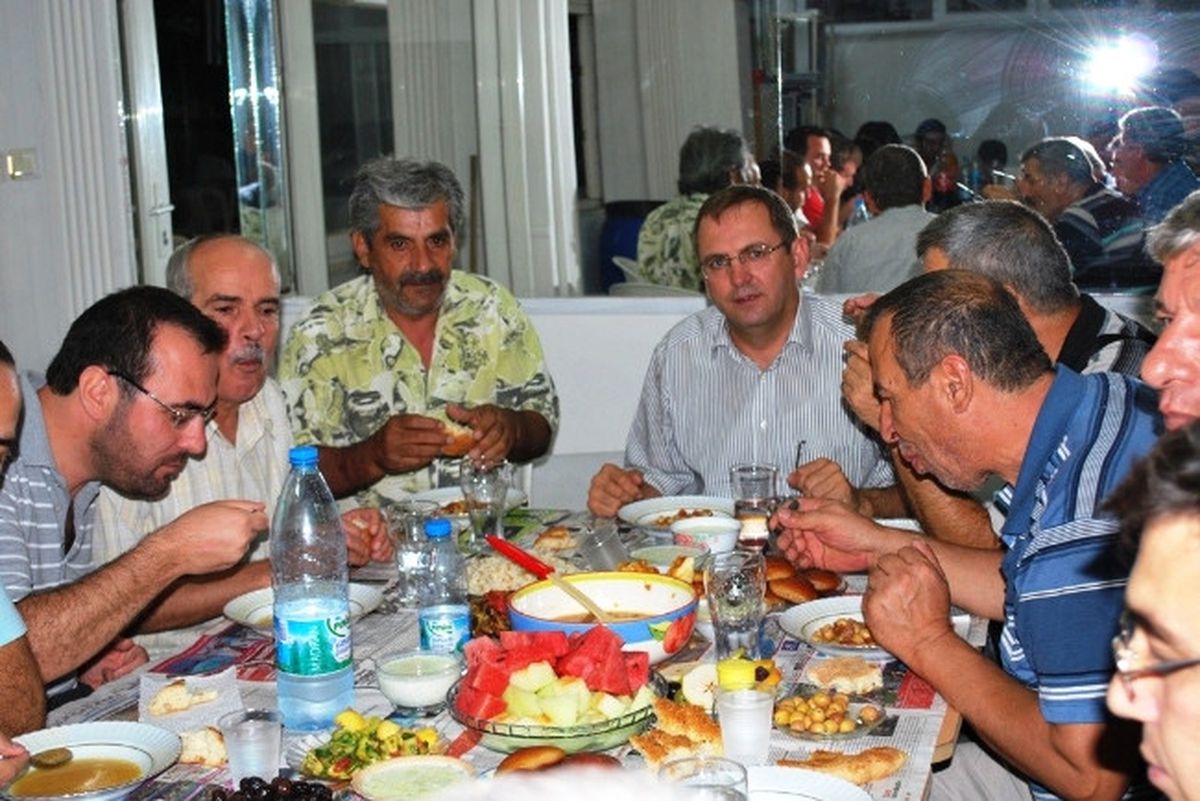Sarımsaklı\'da Süzen\'den Anlamlı İftar