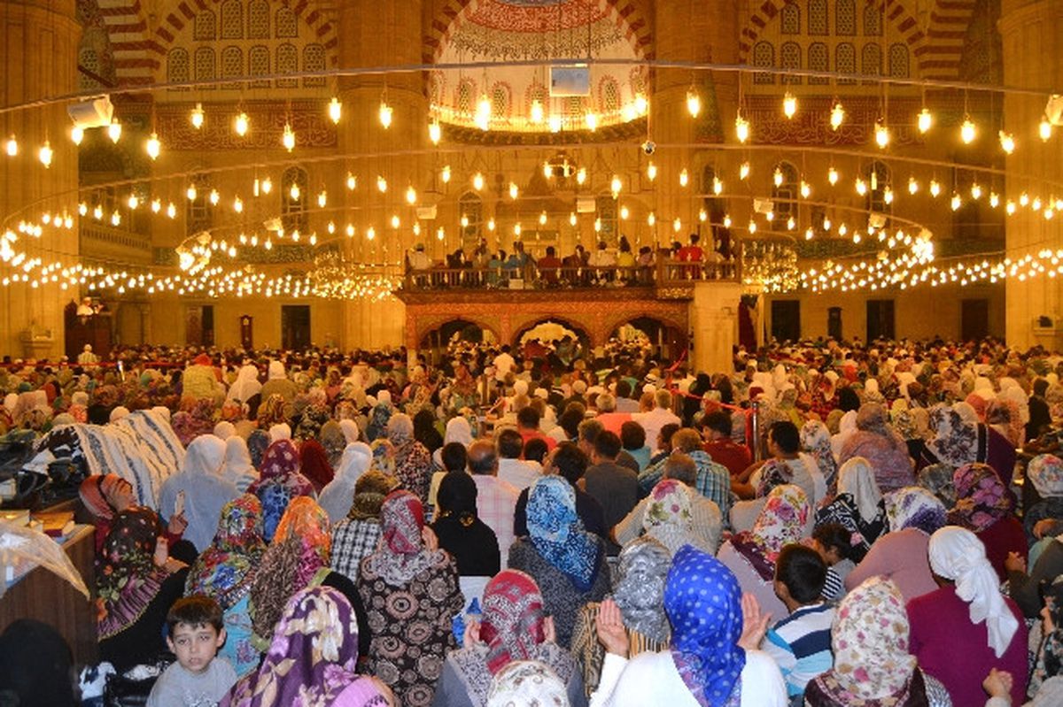 Selimiye Camii Doldu, Taştılar