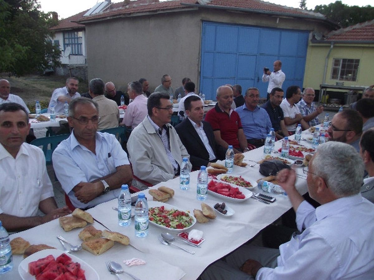 Uetd ve İsveç İslam Dernekleri Federasyon Başkanından İftar