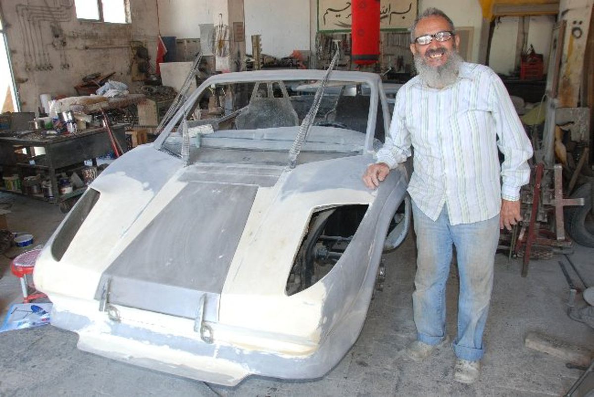 74\'lük Mucit Yerli Ferrari Üretiyor