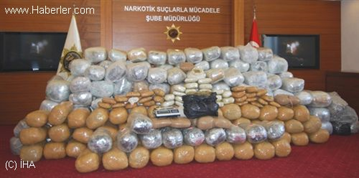 Adana\'da Uyuşturucu Operasyonu