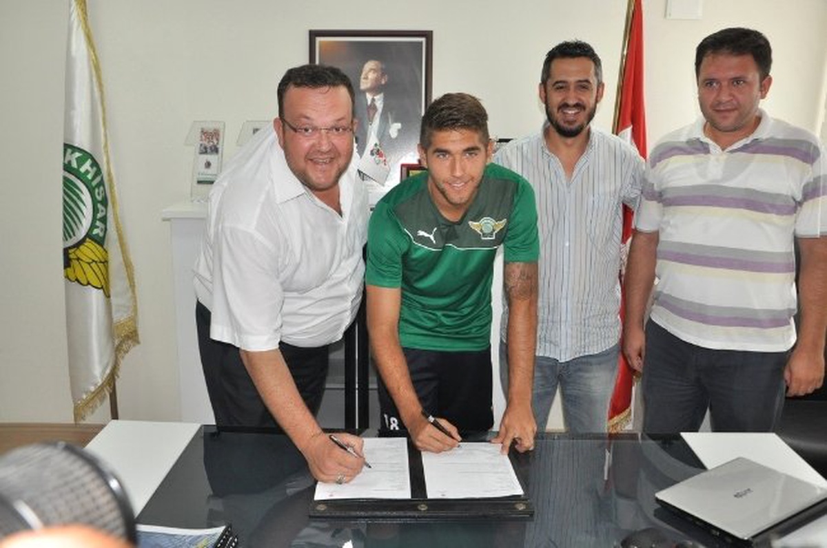 Akhisar Belediyespor\'a Alman Forvet